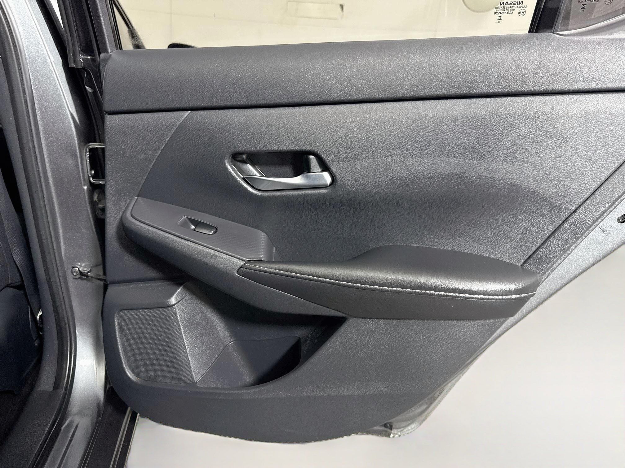 Used 2022 Nissan Sentra SV w/ Trunk Package FWD image 28