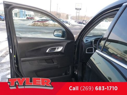 Used 2016 Chevrolet Equinox LT w/ Convenience Package image 23