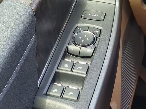 New 2025 Ford F350 Lariat w/ Lariat Ultimate Package image 25