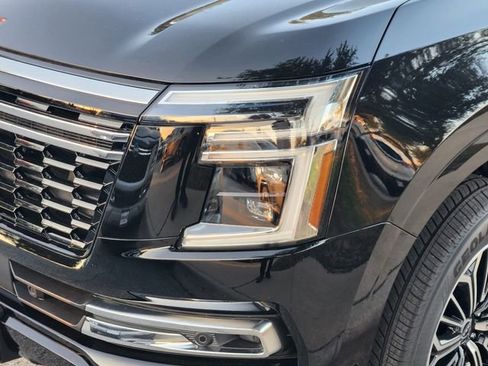 New 2026 Nissan Armada SL w/ Captain's Chari Seat Package image 6