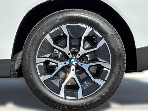 Used 2026 BMW X3 xDrive30 w/ Premium Package image 12