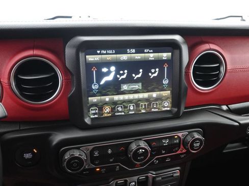 Used 2023 Jeep Wrangler Unlimited Rubicon 392 AWD/4WD image 13