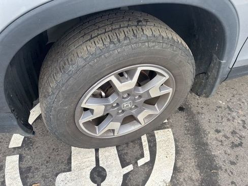 Used 2023 Honda Passport TrailSport image 12