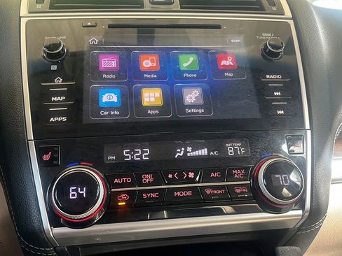 Used 2018 Subaru Outback 2.5i Limited AWD/4WD image 18