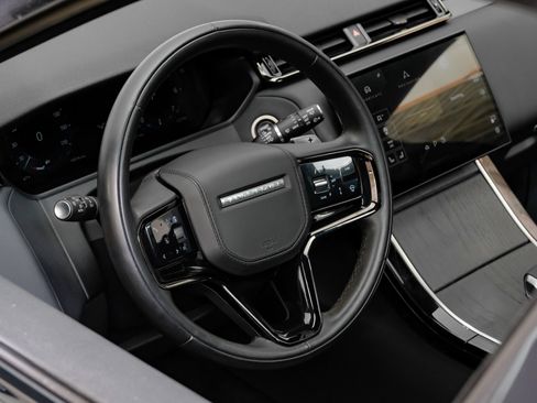 Used 2025 Land Rover Range Rover Velar Dynamic SE AWD/4WD image 20