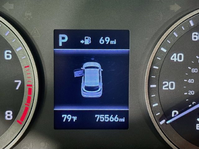 Used 2019 Hyundai Tucson SE w/ Cargo Package AWD/4WD image 13