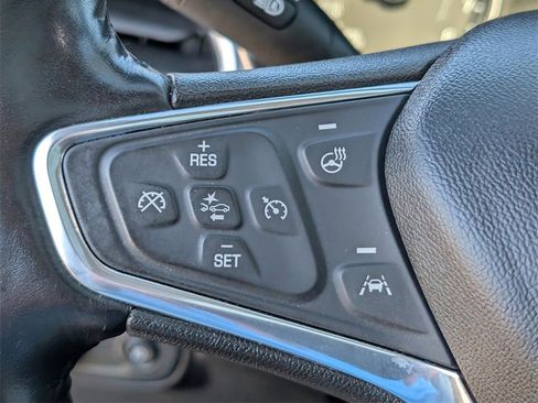 Used 2020 Chevrolet Equinox Premier w/ Premier True North Edition image 20