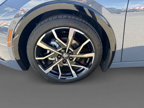 New 2027 Toyota Prius Plug-In Hybrid FWD image 14
