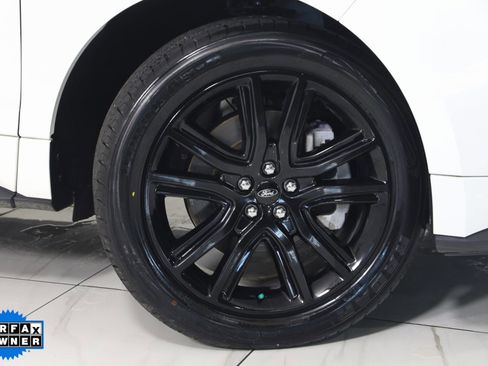 Used 2023 Ford Edge ST-Line image 15