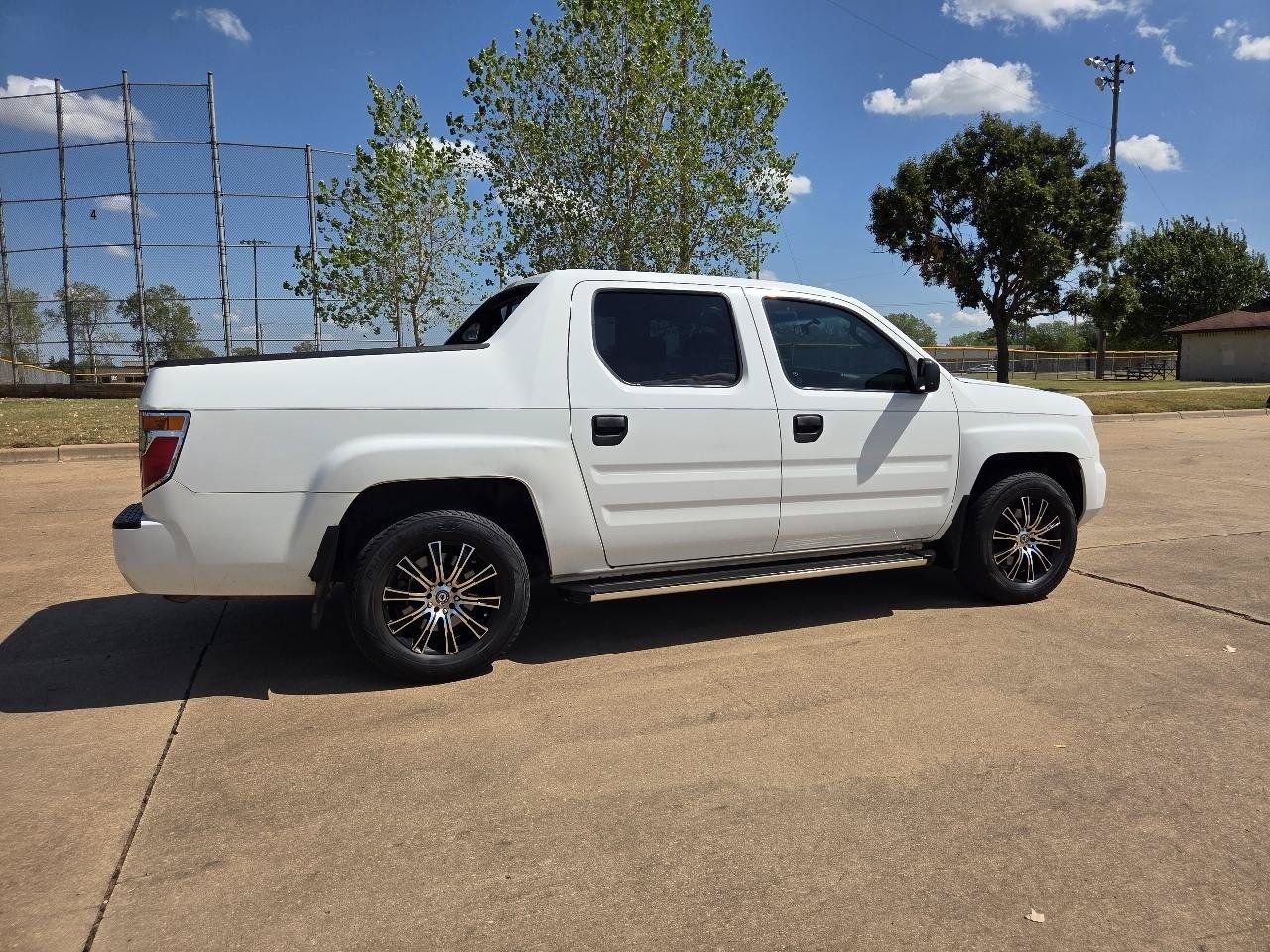 Used 2007 Honda Ridgeline RT image 23