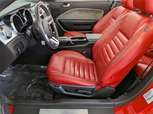Used 2006 Ford Mustang GT image 14