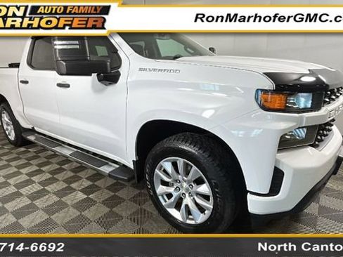 Used 2019 Chevrolet Silverado 1500 Custom w/ Custom Max Trailering Package AWD/4WD image 1