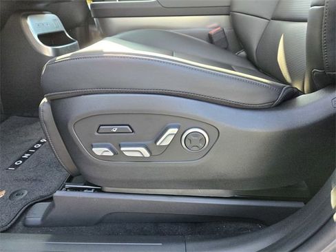 New 2026 Hyundai Ioniq 9 Limited AWD/4WD image 19
