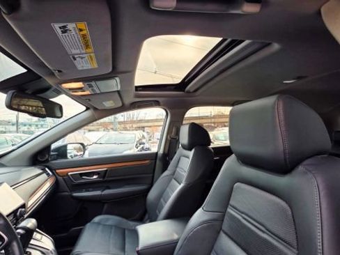 Used 2022 Honda CR-V Touring image 12