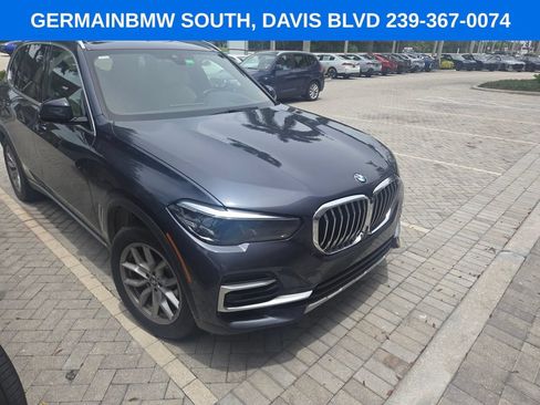 Used 2022 BMW X5 sDrive40i w/ Luxury Seating Package RWD image 13