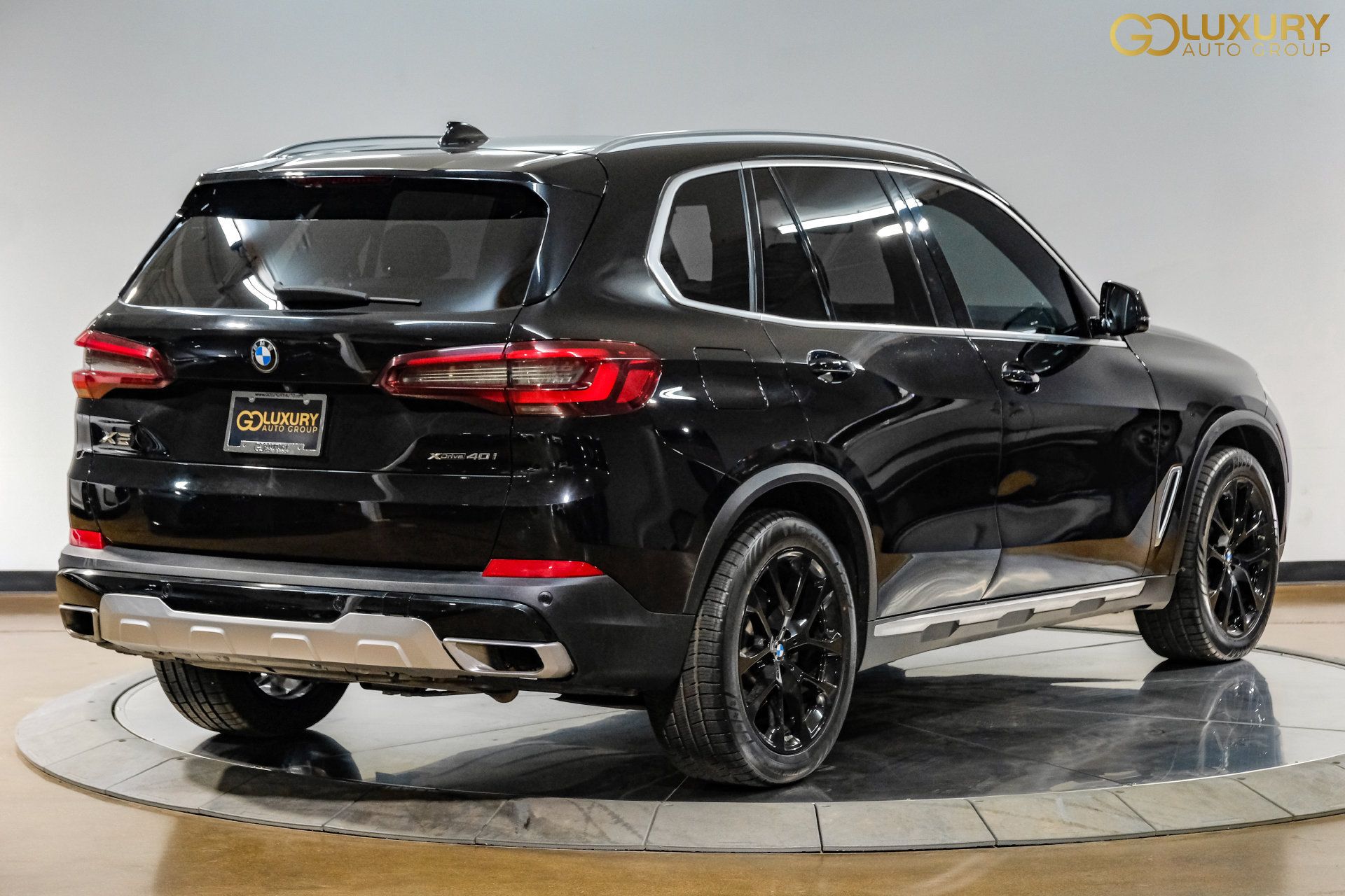 Used 2023 BMW X5 xDrive40i AWD/4WD image 10