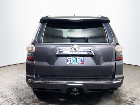Used 2018 Toyota 4Runner Limited image 7