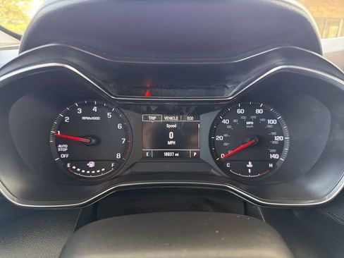 Used 2023 Chevrolet TrailBlazer LT image 11