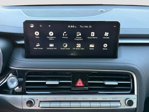 Used 2024 Genesis G70 3.3T Advanced w/ Sport Prestige Package image 30