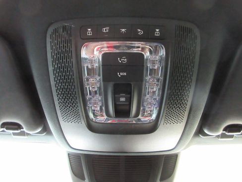 Used 2024 Mercedes-Benz GLE 580 4MATIC image 19