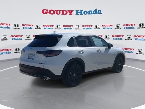 Certified 2024 Honda HR-V Sport image 8