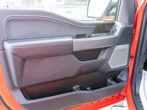 Used 2023 Ford F150 Lariat w/ Equipment Group 502A High image 16