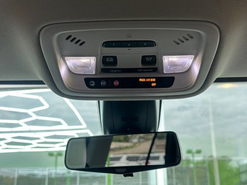 Used 2019 Chevrolet Traverse High Country w/ LPO, Floor Liner Package image 28