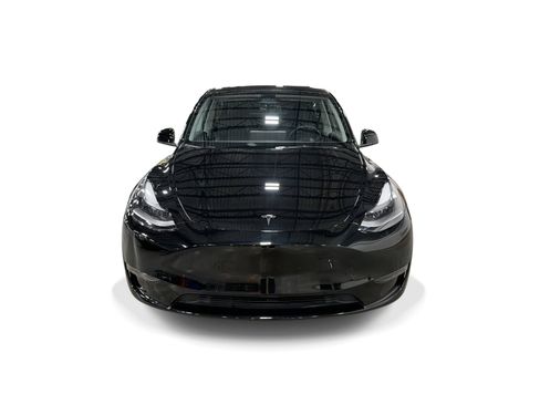 Certified 2023 Tesla Model Y Long Range AWD/4WD image 2