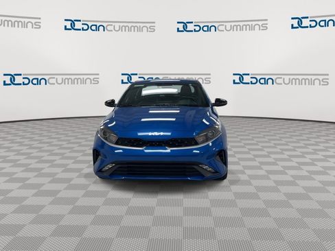 Used 2022 Kia Forte GT-Line FWD image 3