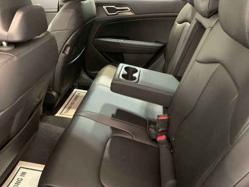 New 2026 Kia Sportage EX image 5