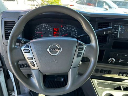 Used 2018 Nissan NV 3500 SV w/ Navigation Package image 19