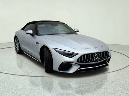 Used 2025 Mercedes-Benz SL 55 AMG 4MATIC image 4