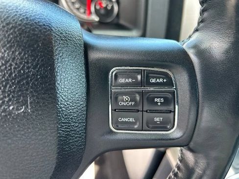 Used 2017 RAM 1500 Big Horn AWD/4WD image 18
