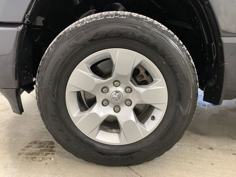 Used 2020 RAM 1500 Big Horn image 18