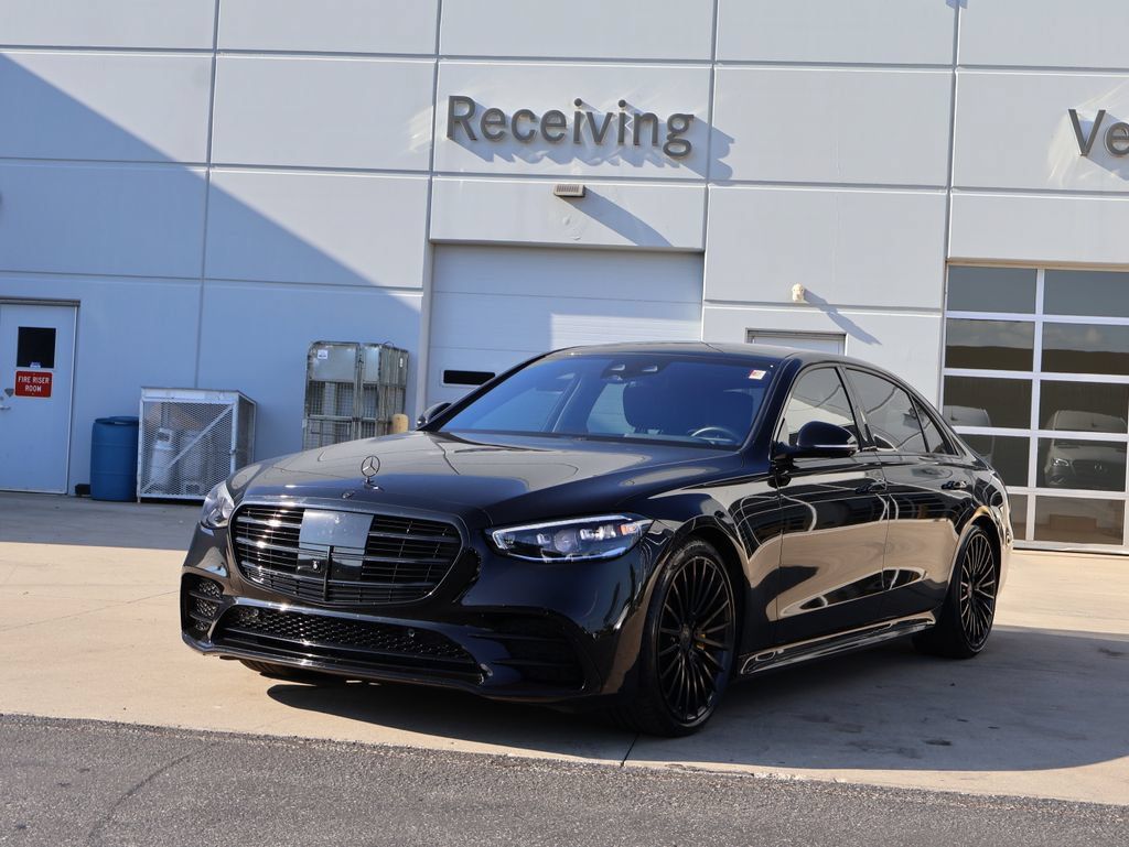 Certified 2022 Mercedes-Benz S 500 4MATIC image 3