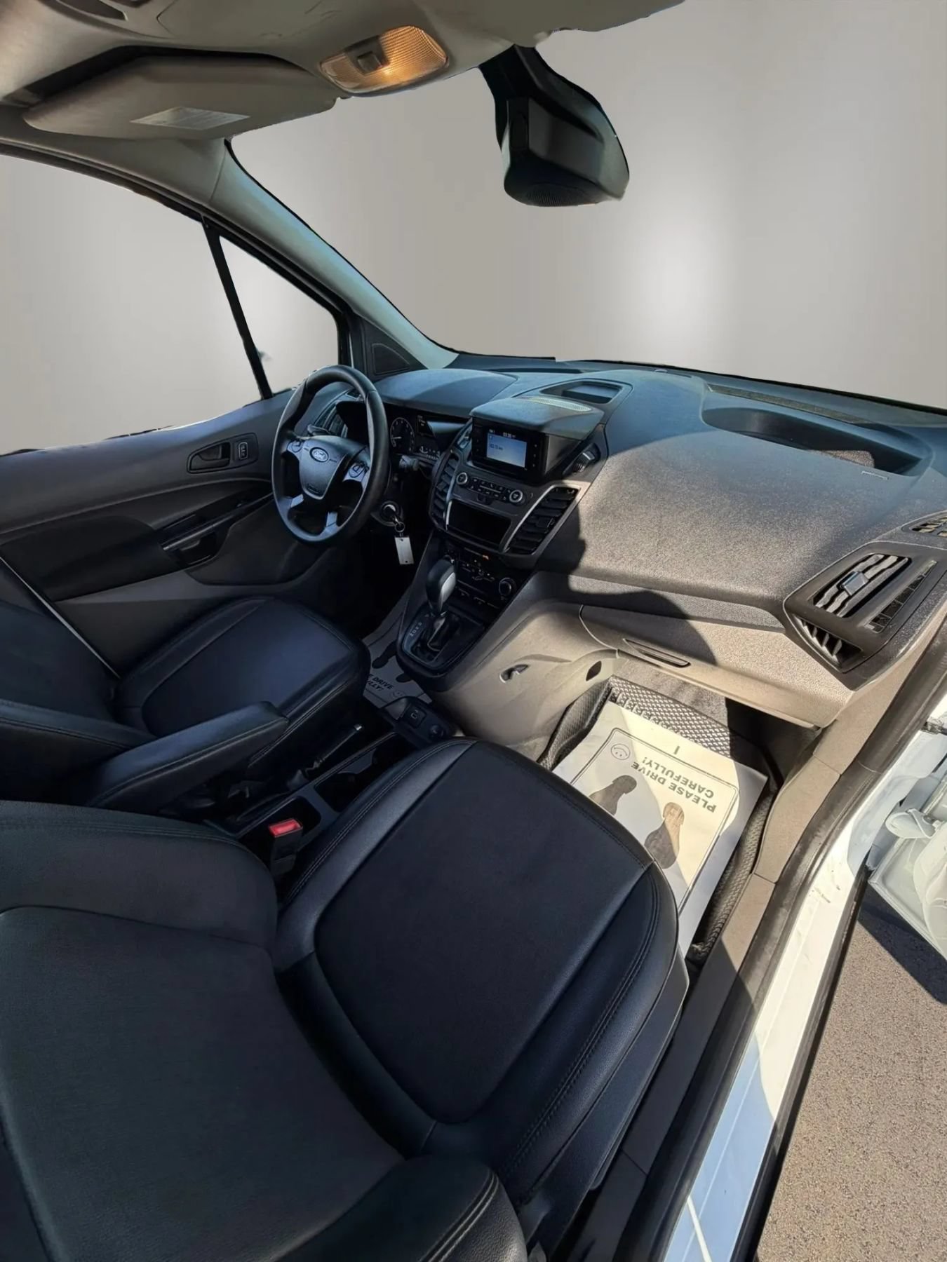 Used 2022 Ford Transit Connect XL FWD image 25