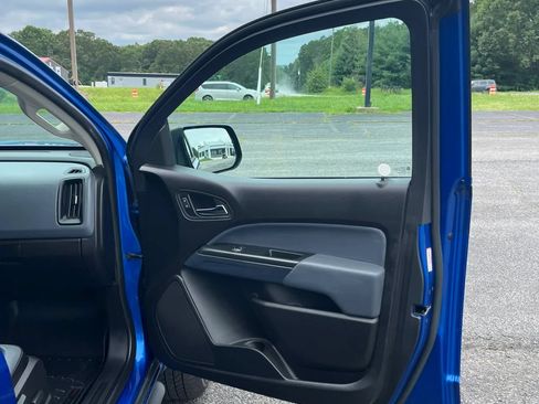 Used 2018 Chevrolet Colorado Z71 AWD/4WD image 22