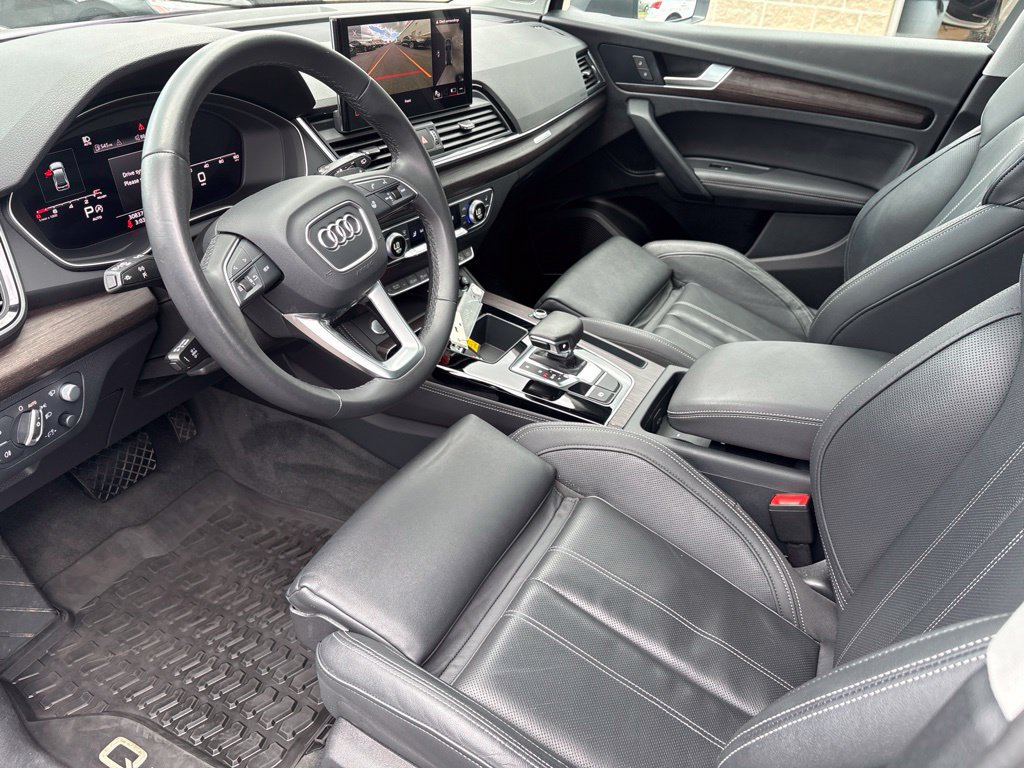 Certified 2023 Audi Q5 2.0T Prestige w/ Prestige Package AWD/4WD image 7