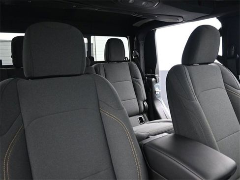 Used 2024 Jeep Gladiator Sport image 22