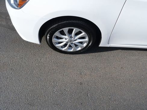 Used 2019 Nissan Sentra SV image 32