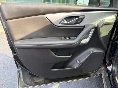Used 2022 Chevrolet Blazer LT w/ Redline Edition FWD image 19