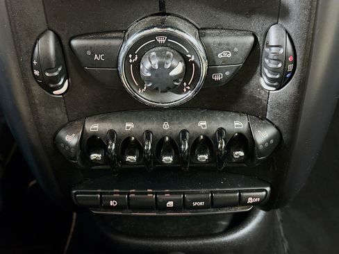 Used 2012 MINI Cooper Countryman S image 23