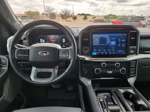 Used 2022 Ford F150 Lariat AWD/4WD image 6