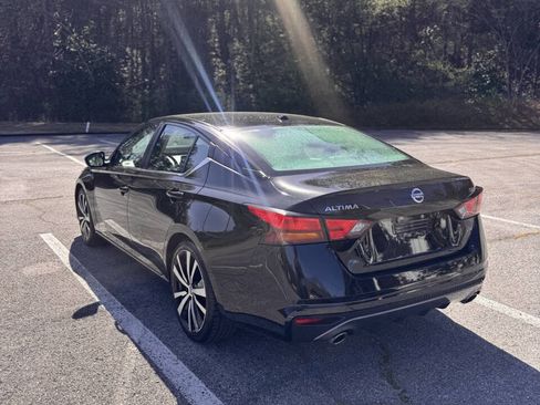 Used 2020 Nissan Altima 2.5 SR FWD image 4