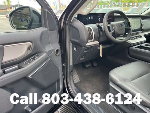 New 2026 Ford Expedition Max Active RWD image 5