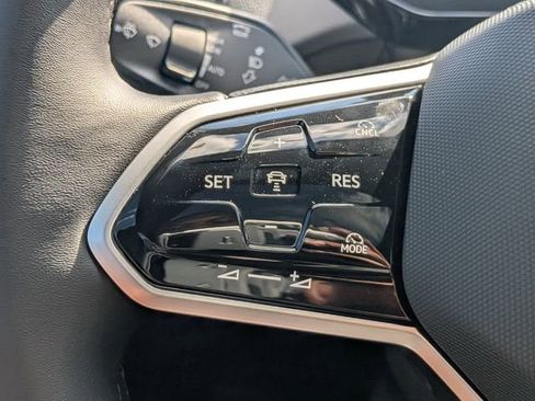 New 2025 Volkswagen ID.4 Pro S image 25