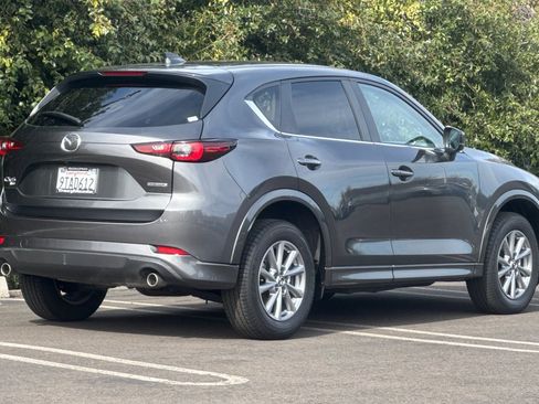 Certified 2025 MAZDA CX-5 AWD 2.5 S w/ Preferred Package image 4