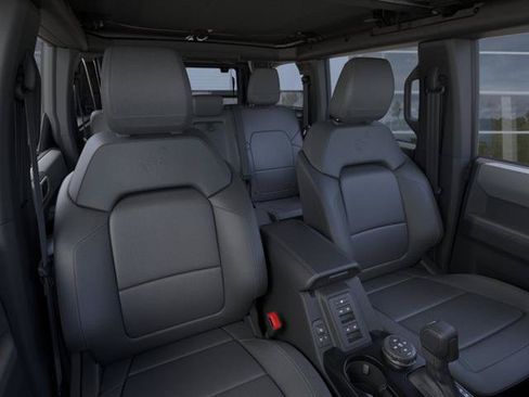 New 2026 Ford Bronco Big Bend w/ Black Diamond Package AWD/4WD image 10