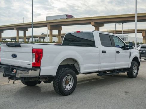 Used 2019 Ford F250 XL w/ Power Equipment Group image 6