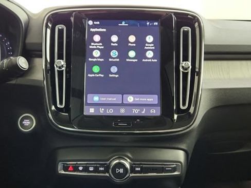 Certified 2026 Volvo XC40 B5 Plus w/ Climate Package AWD/4WD image 20